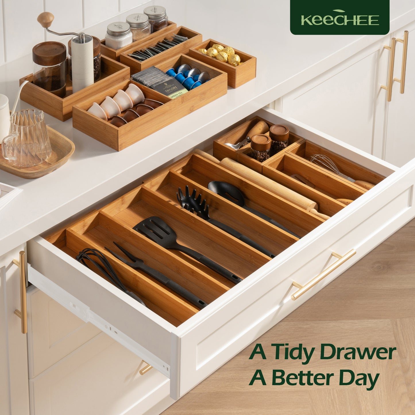 KeeCHEE® 5 Slots Expandable Silverware Organizer