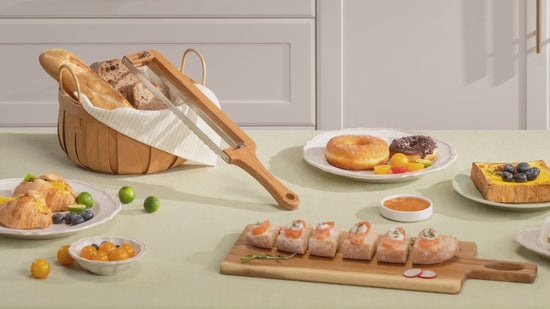 KeeCHEE® verstellbarer Brotschneider für hausgemachtes Brot